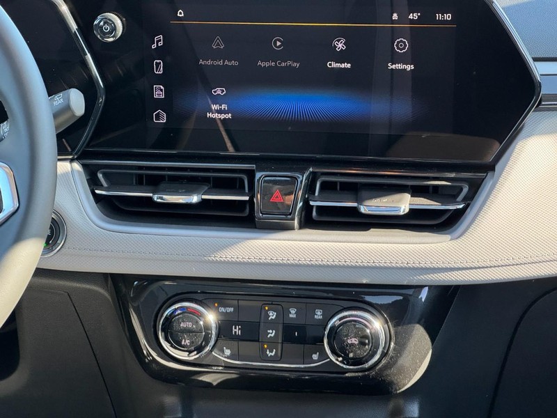 Chevrolet TrailBlazer Vehicle Image 08