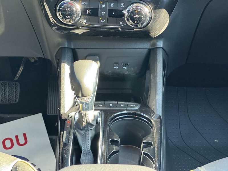 Chevrolet TrailBlazer Vehicle Image 09