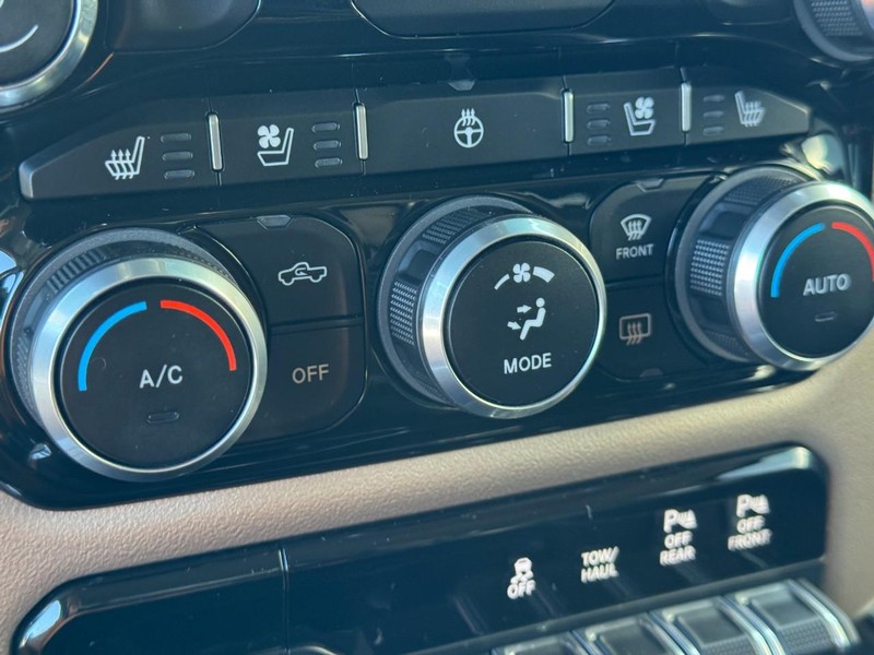 Ram 1500 Vehicle Image 22