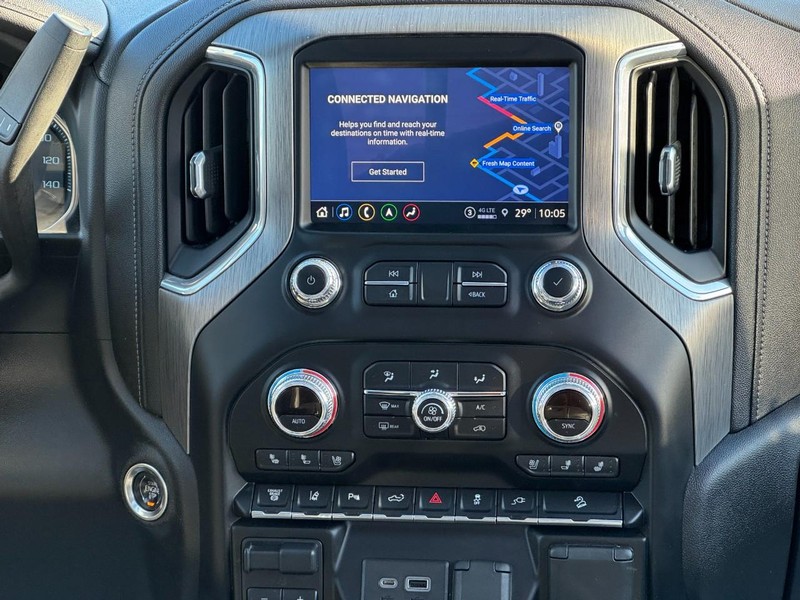 GMC Sierra 2500HD Vehicle Image 11