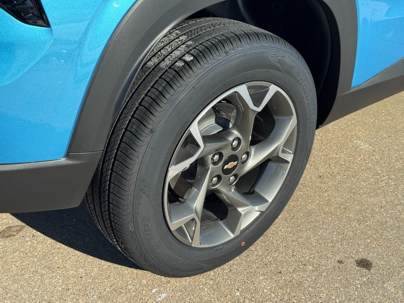 Chevrolet Trax Vehicle Image 04