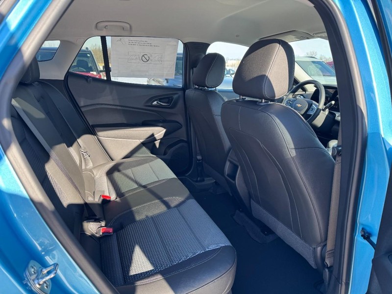 Chevrolet Trax Vehicle Image 05