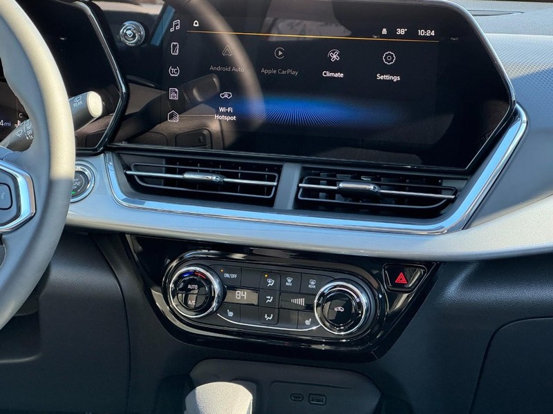 Chevrolet Trax Vehicle Image 08