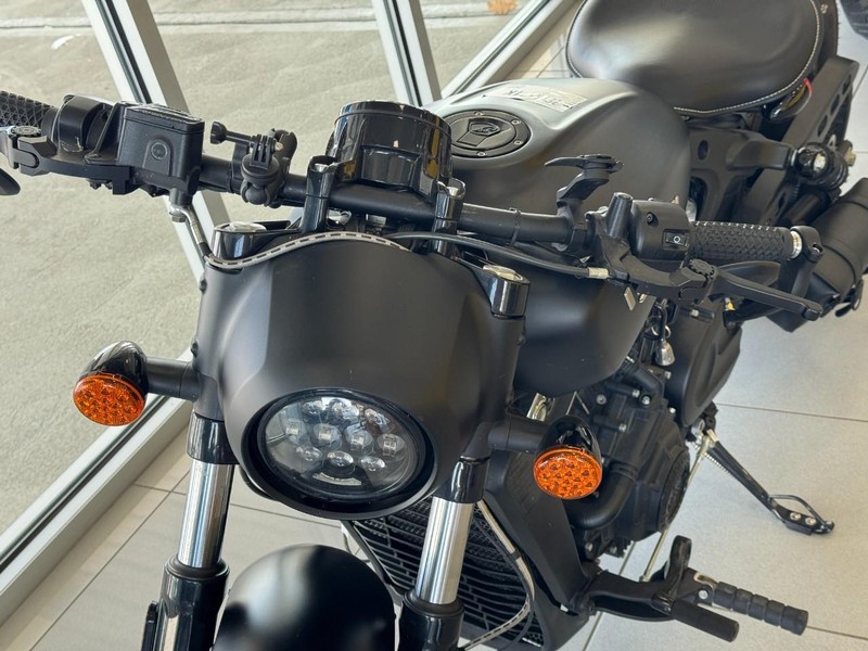 Indian Scout Bobber Vehicle Image 11