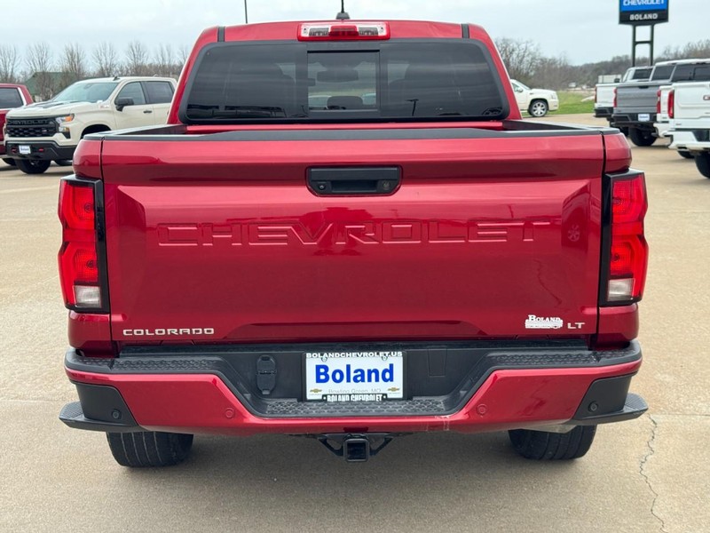 Chevrolet Colorado Vehicle Image 05
