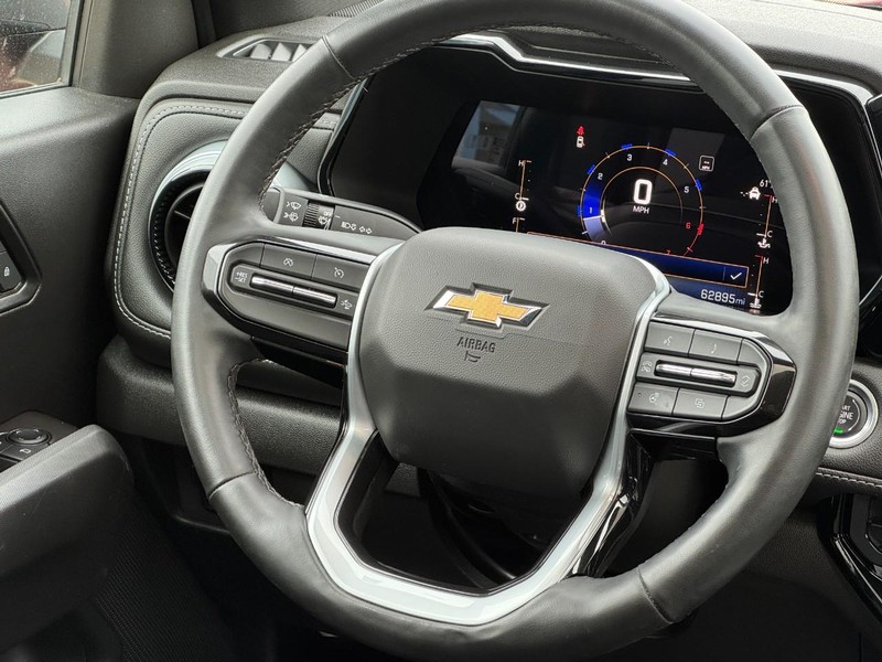 Chevrolet Colorado Vehicle Image 12
