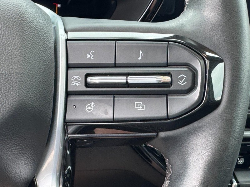 Chevrolet Colorado Vehicle Image 19