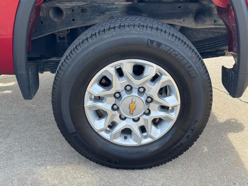 Chevrolet Silverado 2500HD Vehicle Image 07