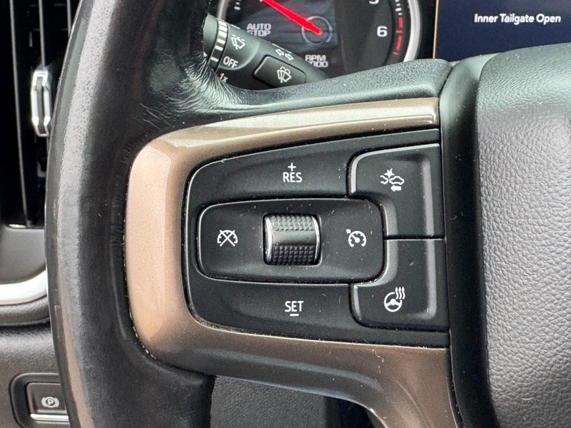 Chevrolet Silverado 1500 LTD Vehicle Image 17