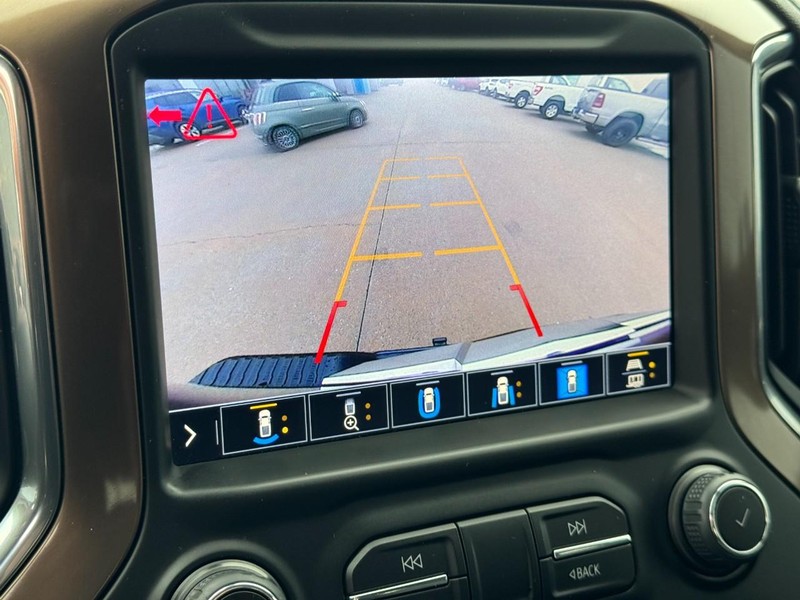 Chevrolet Silverado 1500 LTD Vehicle Image 20