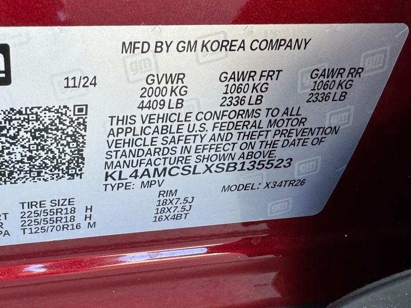 Buick Encore GX Vehicle Full-screen Gallery Image 24