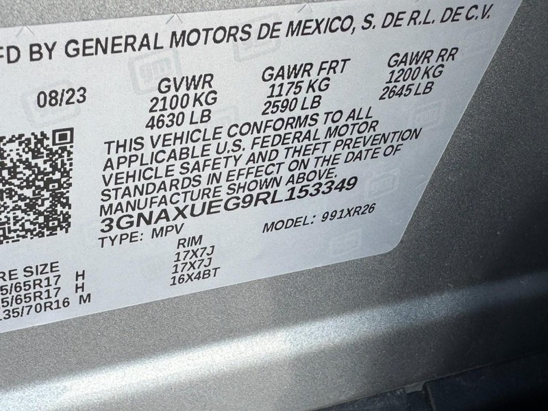 Chevrolet Equinox Vehicle Full-screen Gallery Image 25