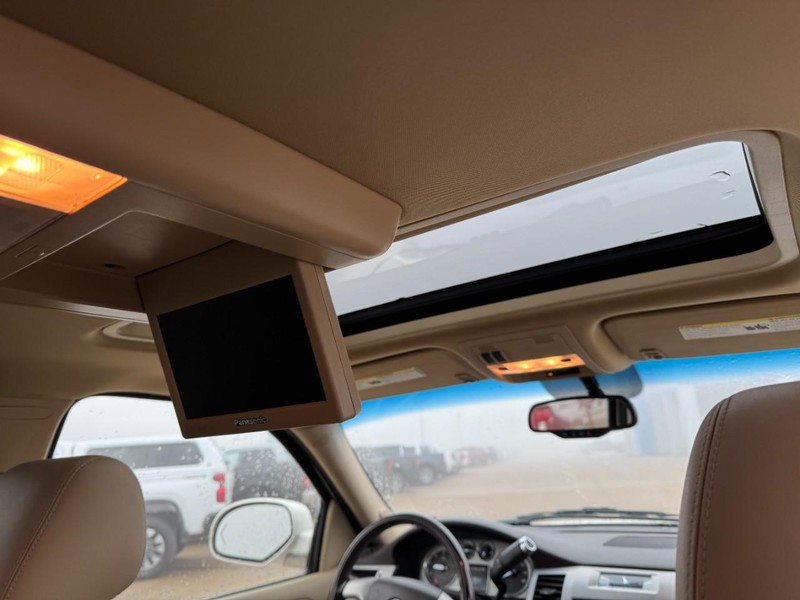 Cadillac Escalade EXT Vehicle Image 17