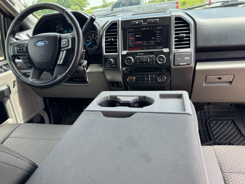 Ford F-150 Vehicle Image 11