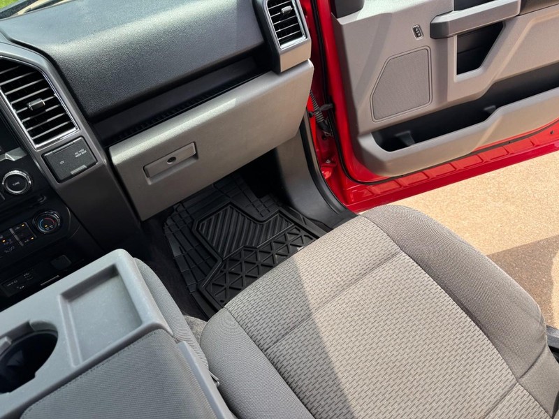 Ford F-150 Vehicle Image 15