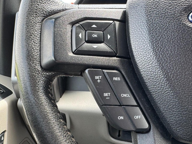Ford F-150 Vehicle Image 16