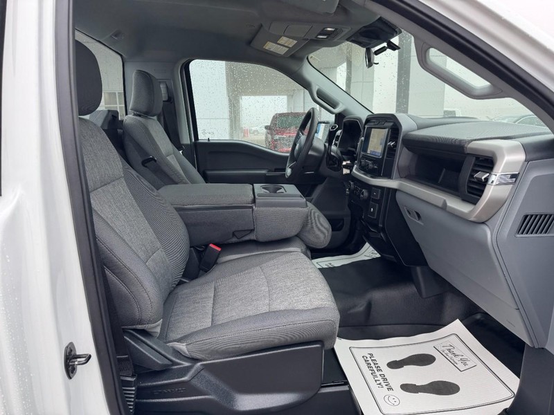 Ford F-150 Vehicle Image 10