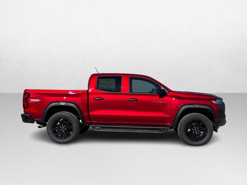 Chevrolet Colorado Vehicle Image 02