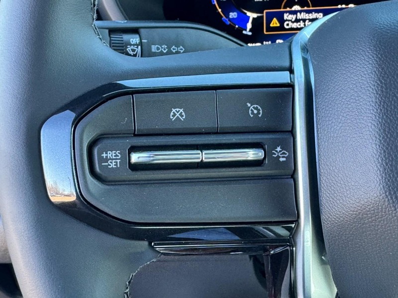 Chevrolet Colorado Vehicle Image 12