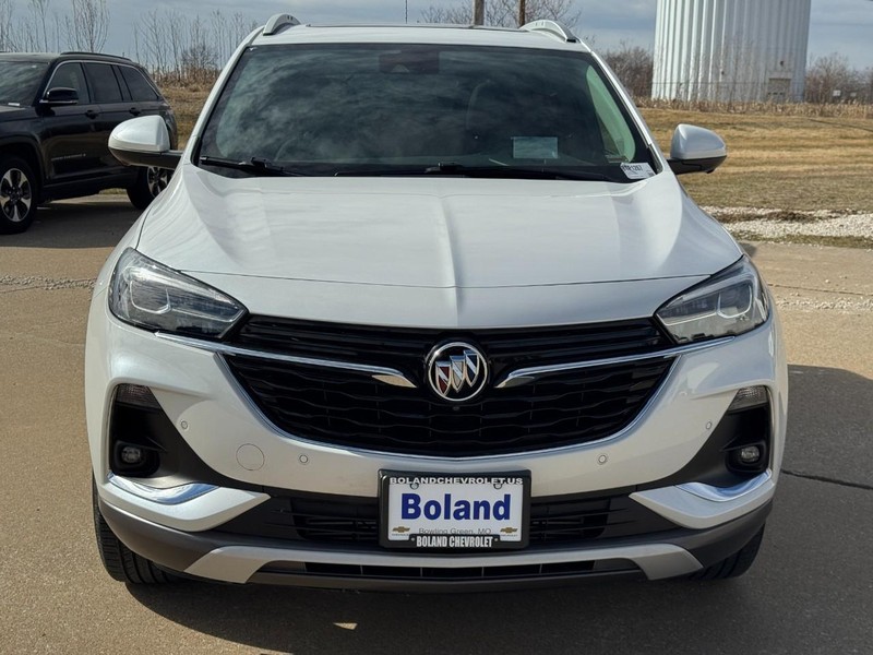 Buick Encore GX Vehicle Full-screen Gallery Image 09