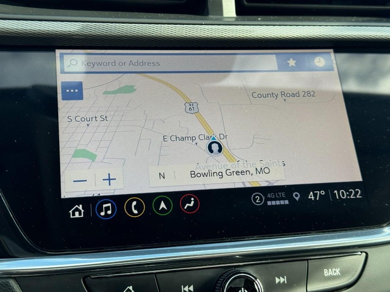 Buick Encore GX Vehicle Full-screen Gallery Image 20