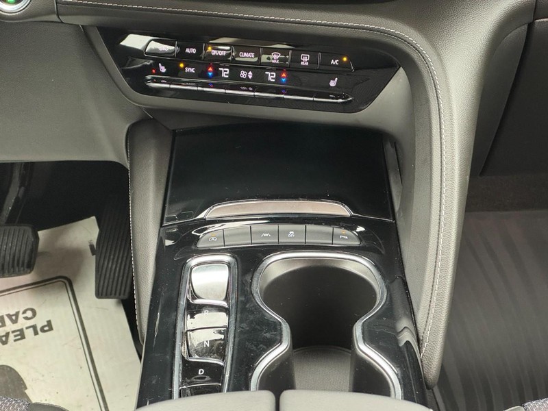 Buick Envision Vehicle Full-screen Gallery Image 14