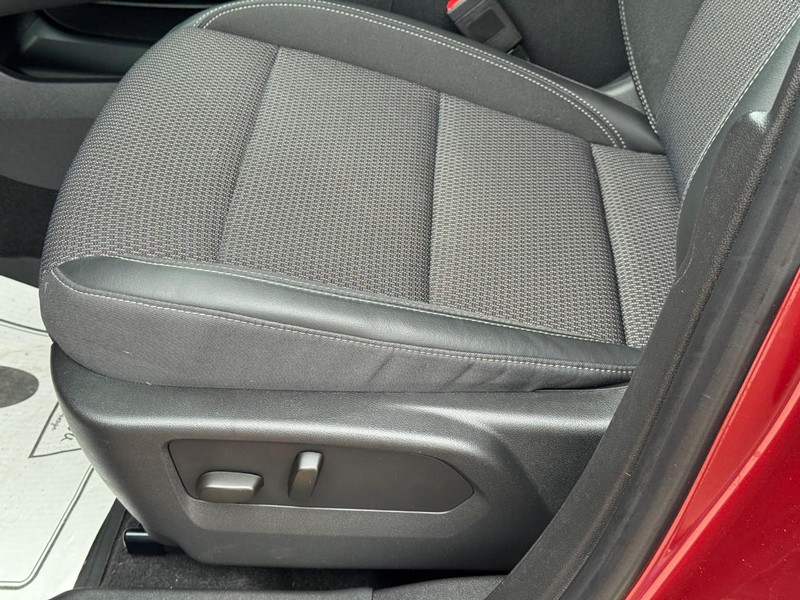 Buick Envision Vehicle Full-screen Gallery Image 23