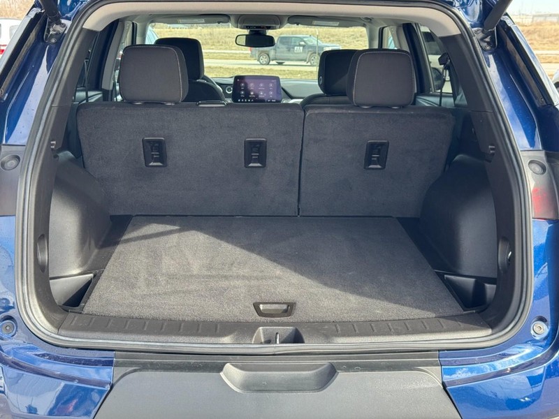 Chevrolet Blazer Vehicle Full-screen Gallery Image 04