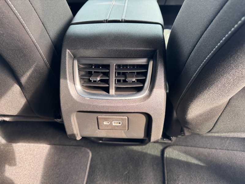 Chevrolet Blazer Vehicle Full-screen Gallery Image 16