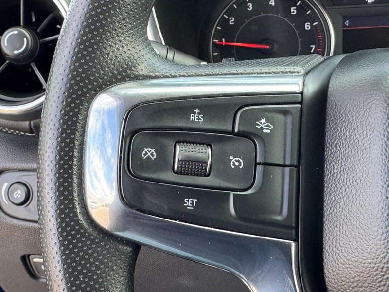 Chevrolet Blazer Vehicle Full-screen Gallery Image 18