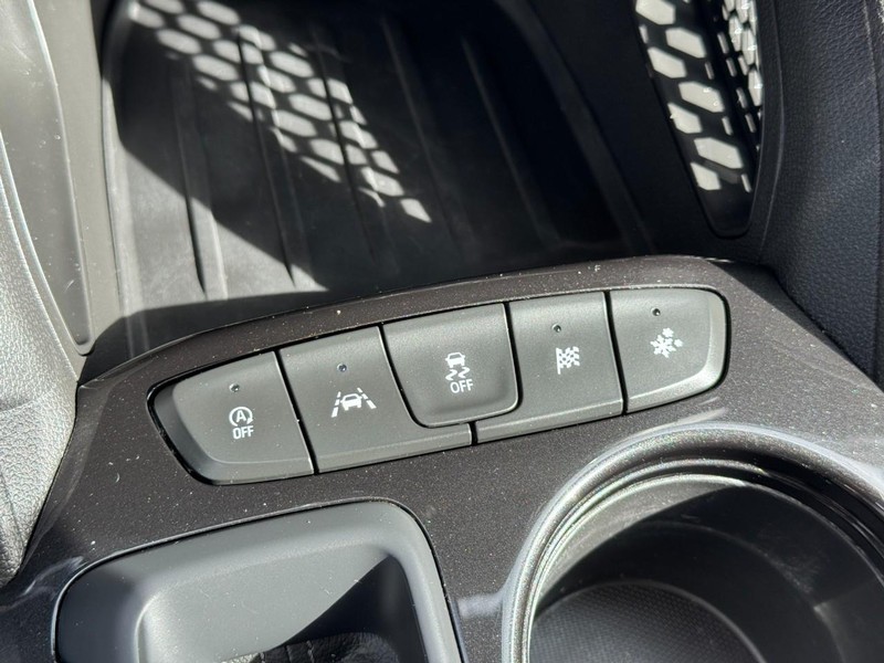 Chevrolet TrailBlazer Vehicle Image 22