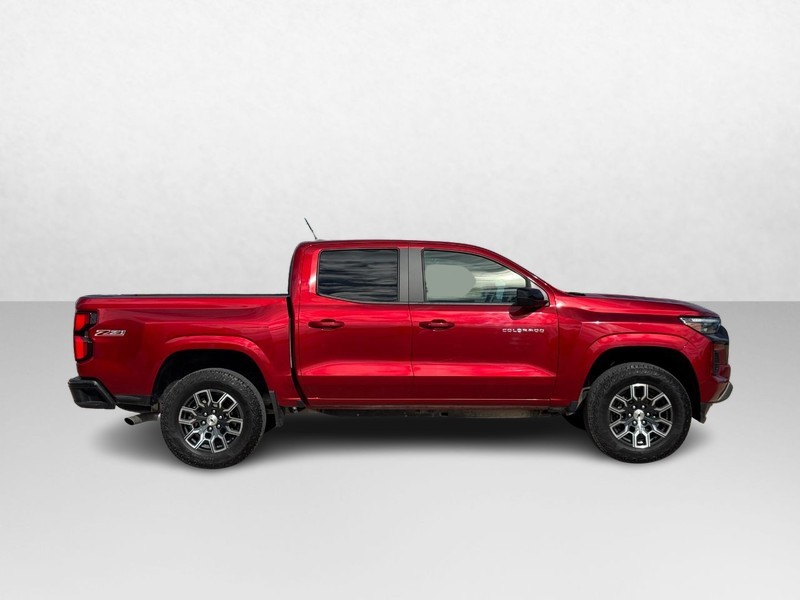 Chevrolet Colorado Vehicle Image 02
