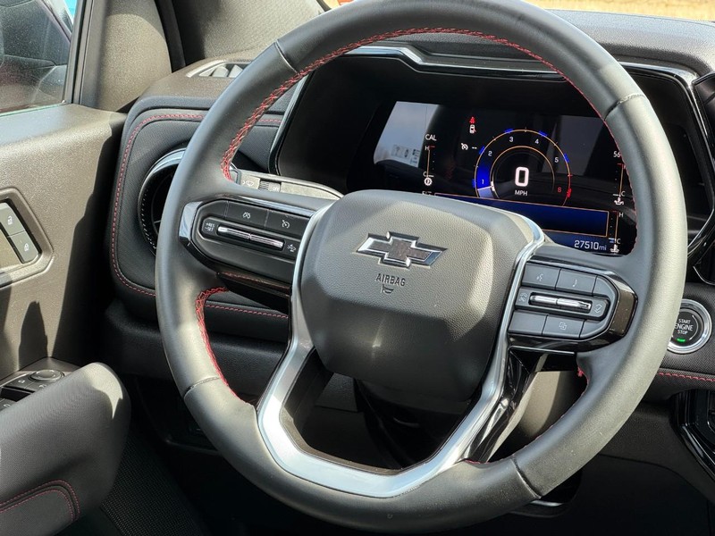 Chevrolet Colorado Vehicle Image 12