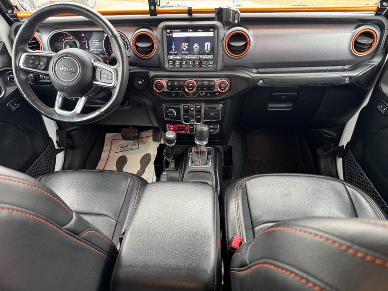 Jeep Gladiator Vehicle Image 10