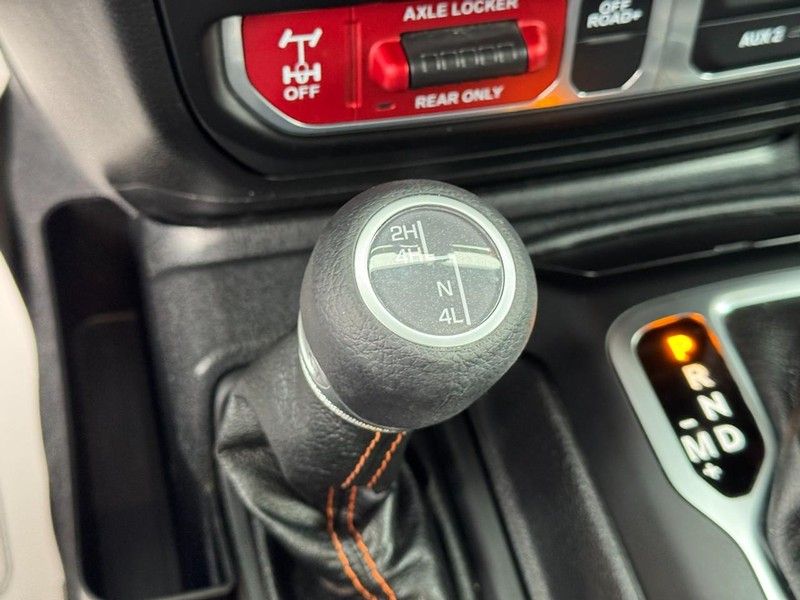 Jeep Gladiator Vehicle Image 22