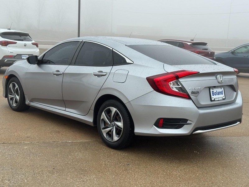 Honda Civic Sedan Vehicle Image 05