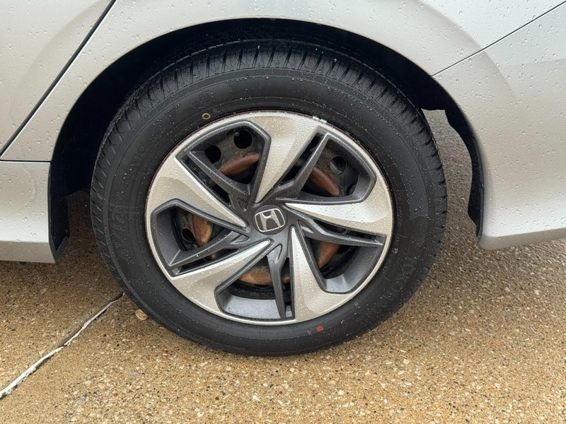 Honda Civic Sedan Vehicle Image 06