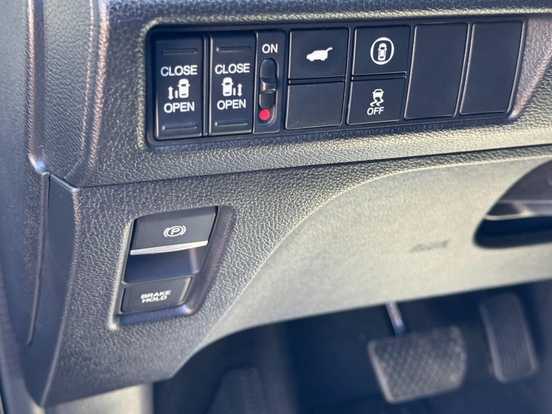 Honda Odyssey Vehicle Image 17