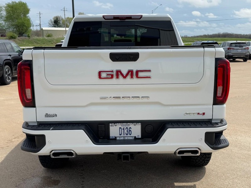 GMC Sierra 1500 Vehicle Image 06