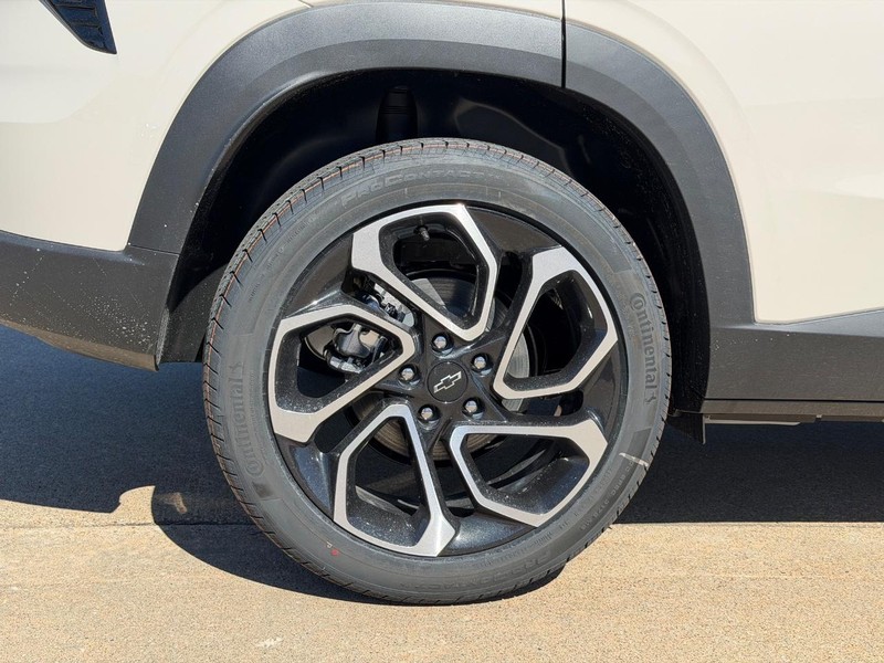 Chevrolet Trax Vehicle Image 04