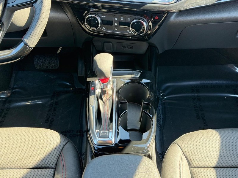 Chevrolet Trax Vehicle Image 09