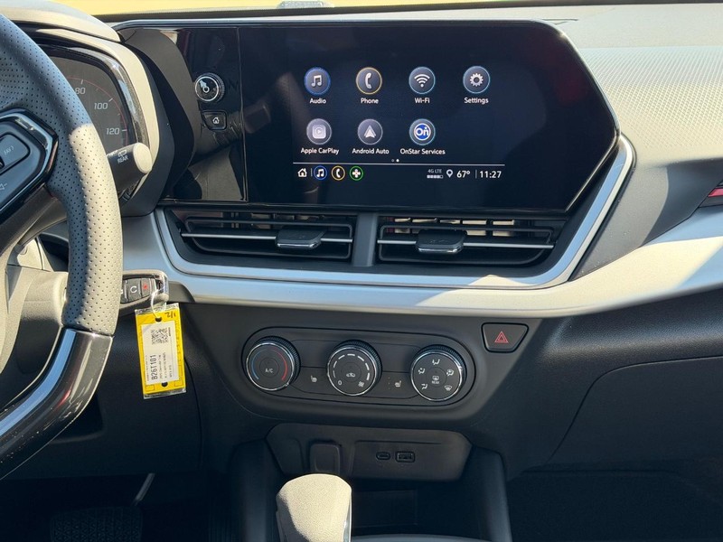 Chevrolet Trax Vehicle Image 08