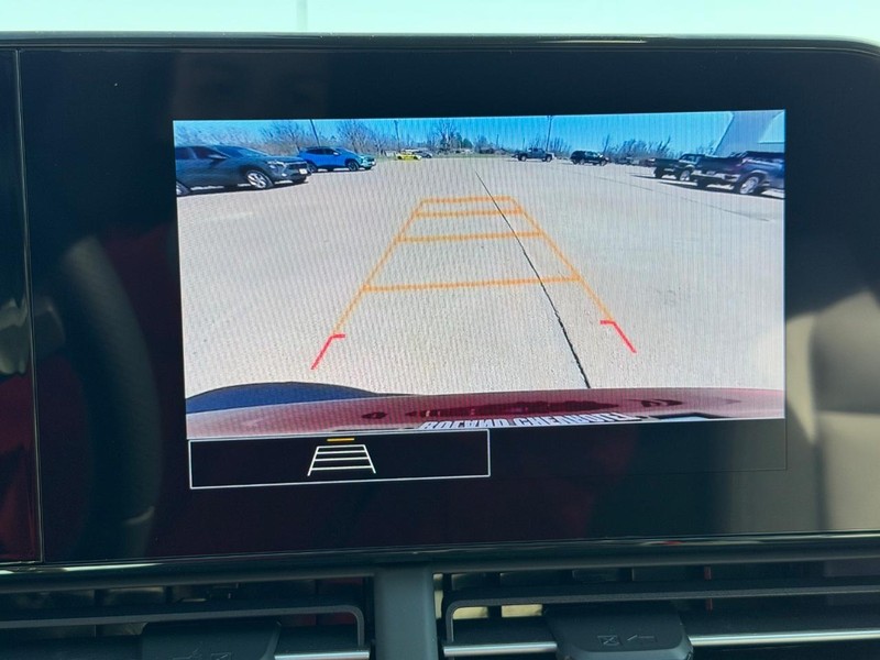 Chevrolet Trax Vehicle Image 13