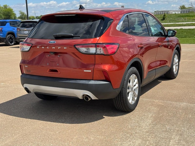 Ford Escape Vehicle Image 03