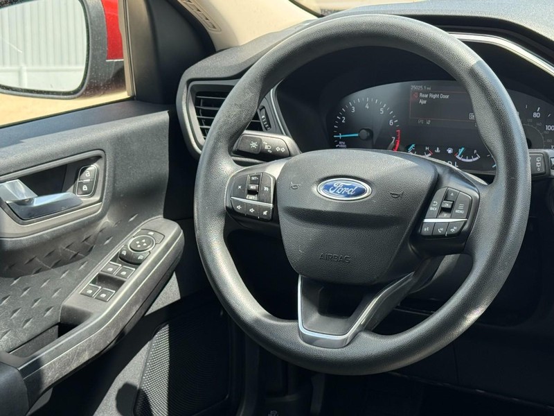 Ford Escape Vehicle Image 12