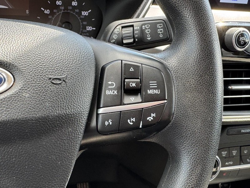 Ford Escape Vehicle Image 17