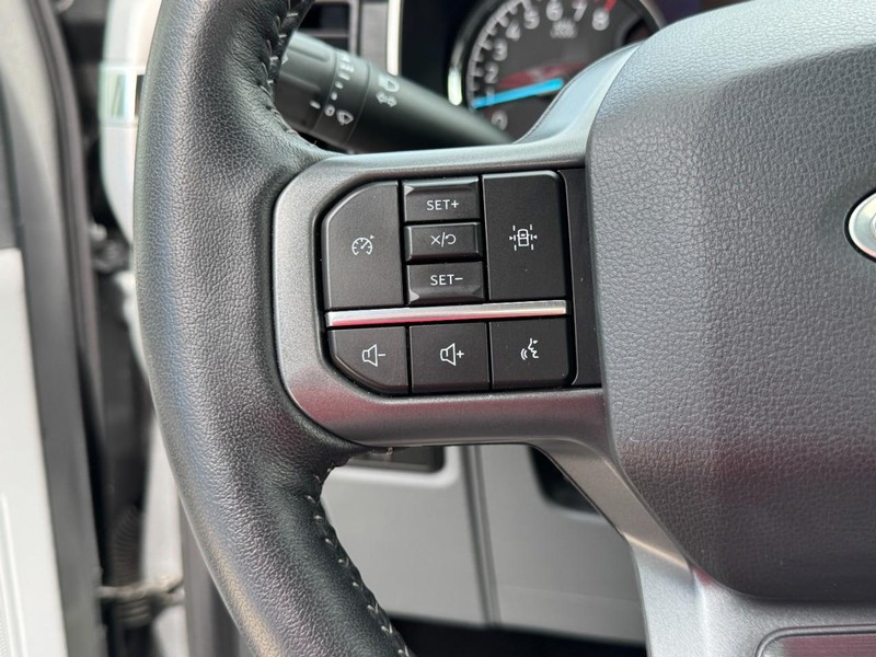 Ford F-150 Vehicle Image 16