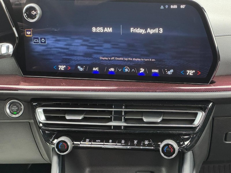 Chevrolet Traverse Vehicle Image 09