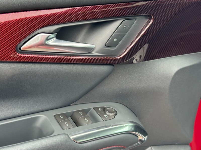 Chevrolet Traverse Vehicle Image 11