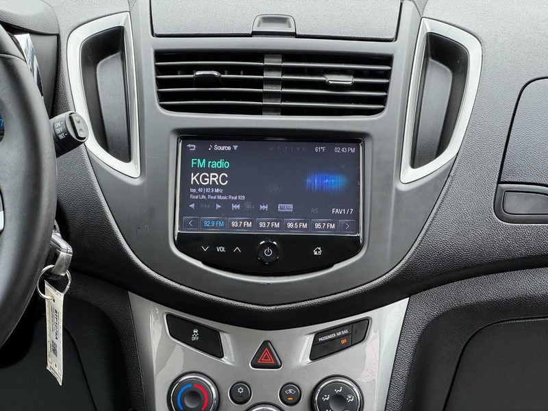Chevrolet Trax Vehicle Image 13